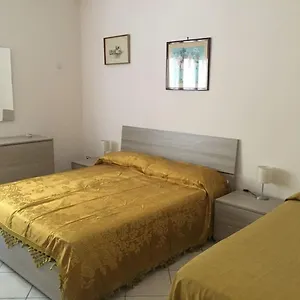 casa-di-willy.hotels-amalfi.com/